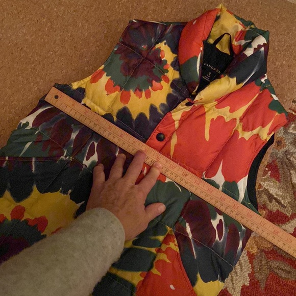 Lands End kids down puffy vest Small 7-8 tie dye swirl color beautiful fun clean - Picture 3 of 7